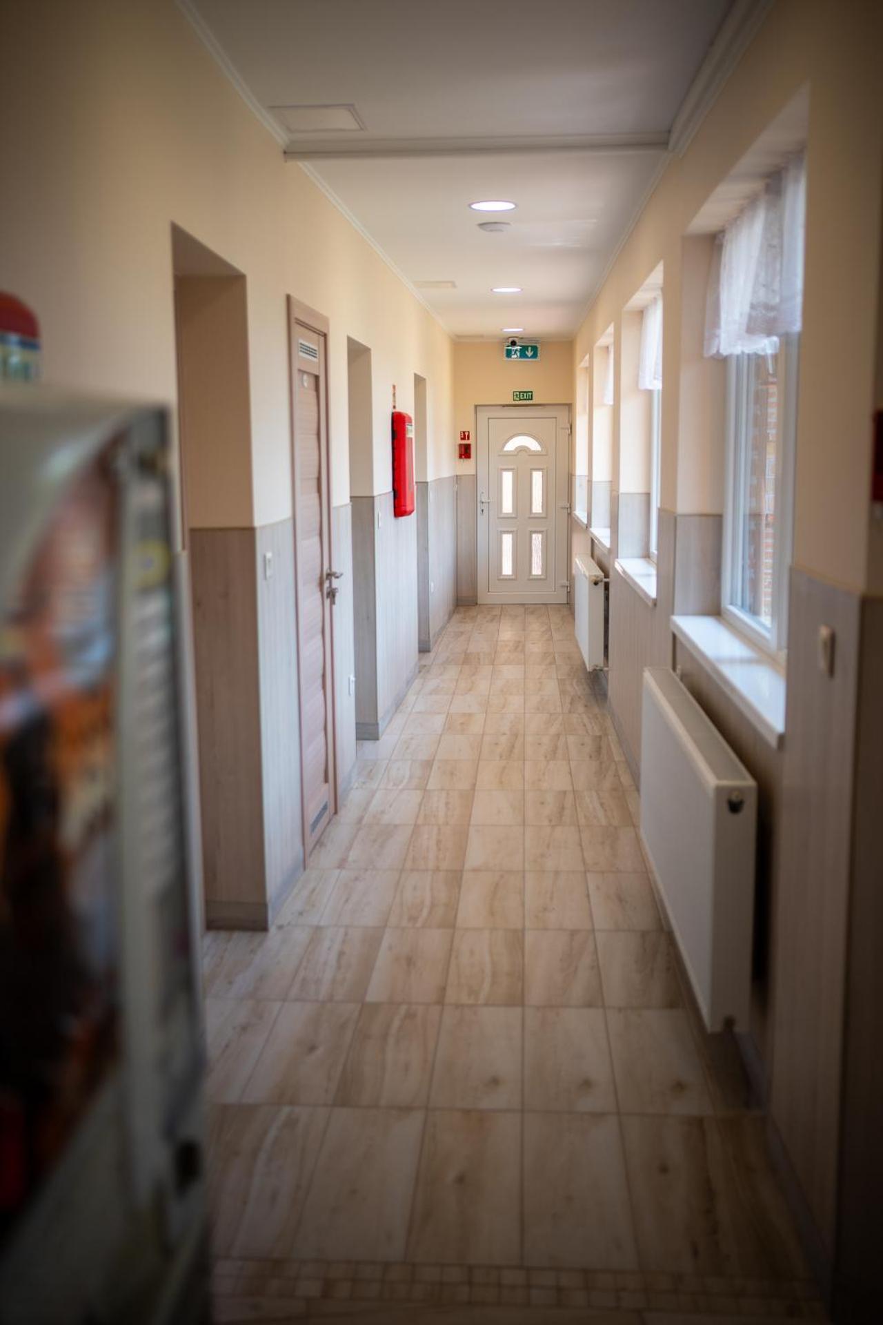 Holiday Apartmanhaz Gyula Eksteriør billede