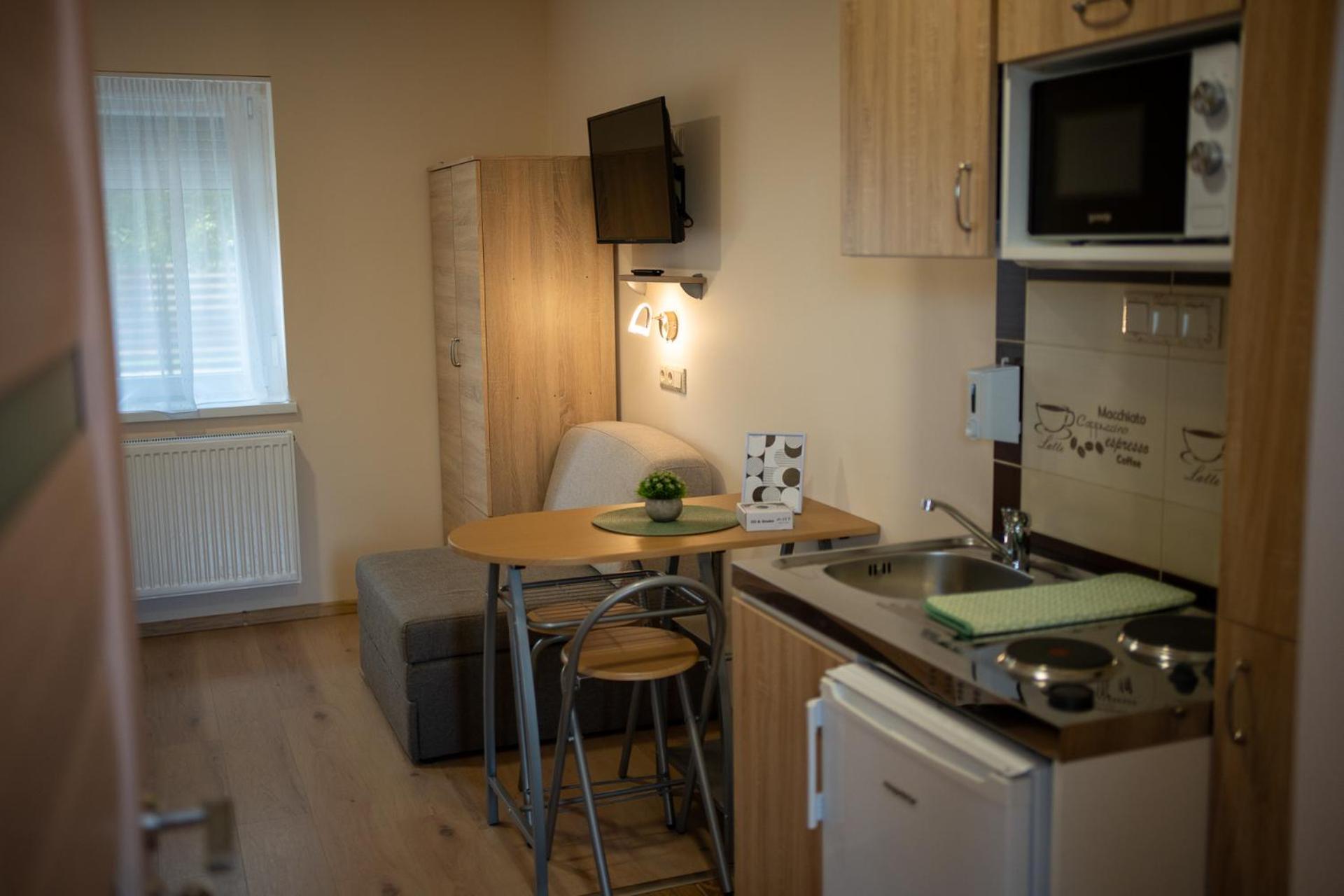 Holiday Apartmanhaz Gyula Eksteriør billede